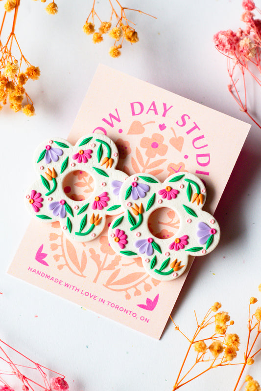 Oversized Flower Linen Studs