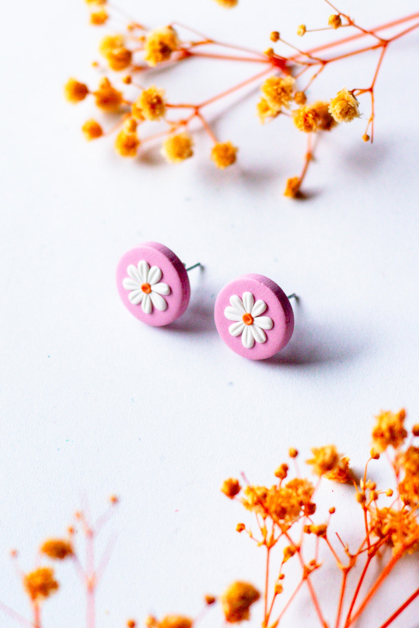 Mini Daisy Stud - Multiple Colours