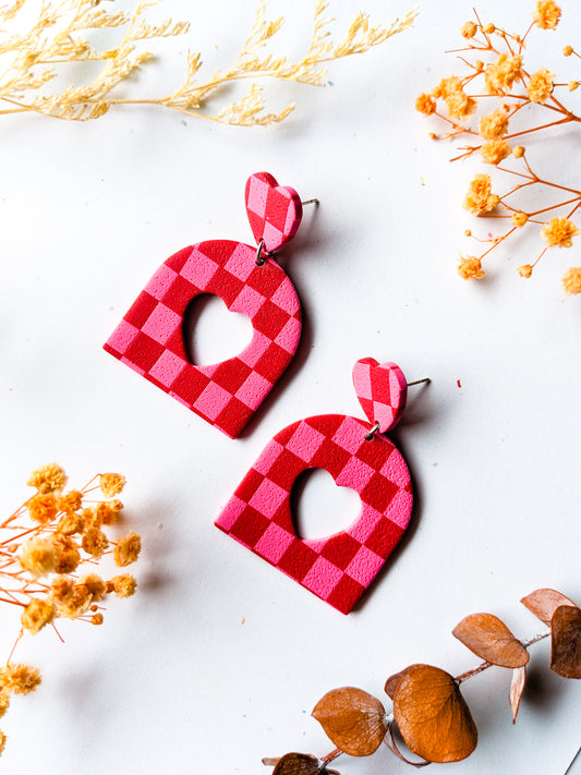 Checkerboard Heart Cutout // Red and Pink