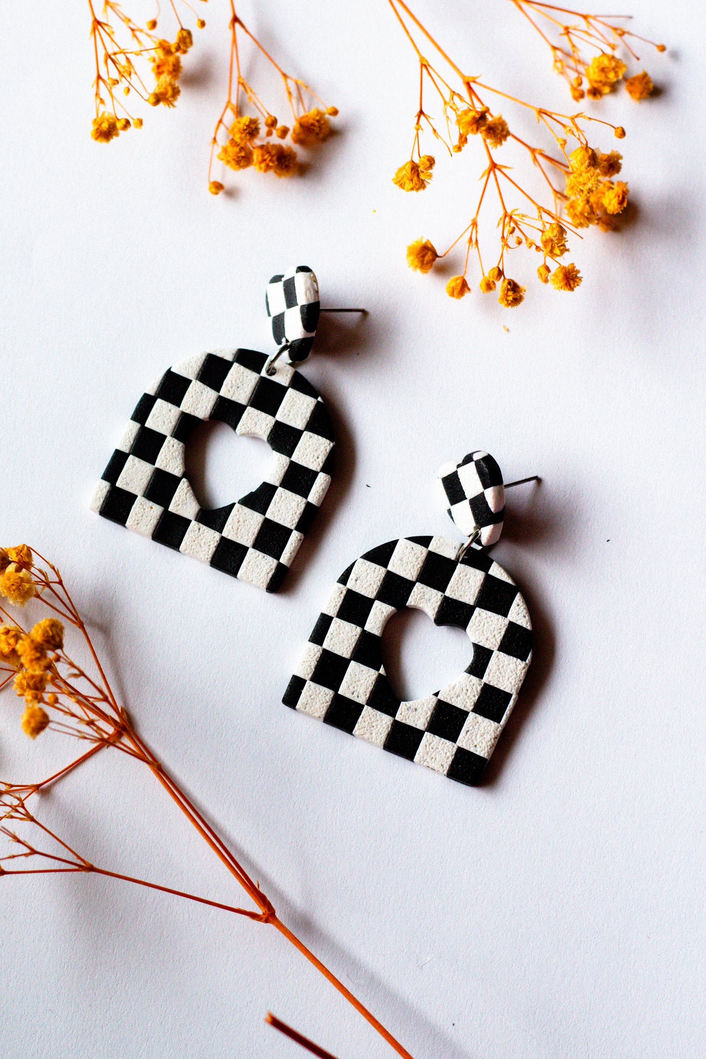 Checkerboard Heart Cutout // Black & White Checkerboard