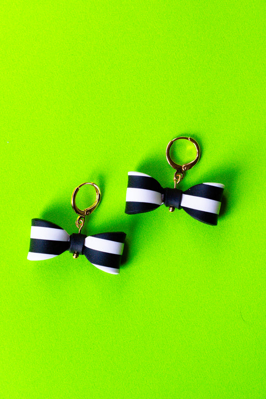 Beetlejuice Bows