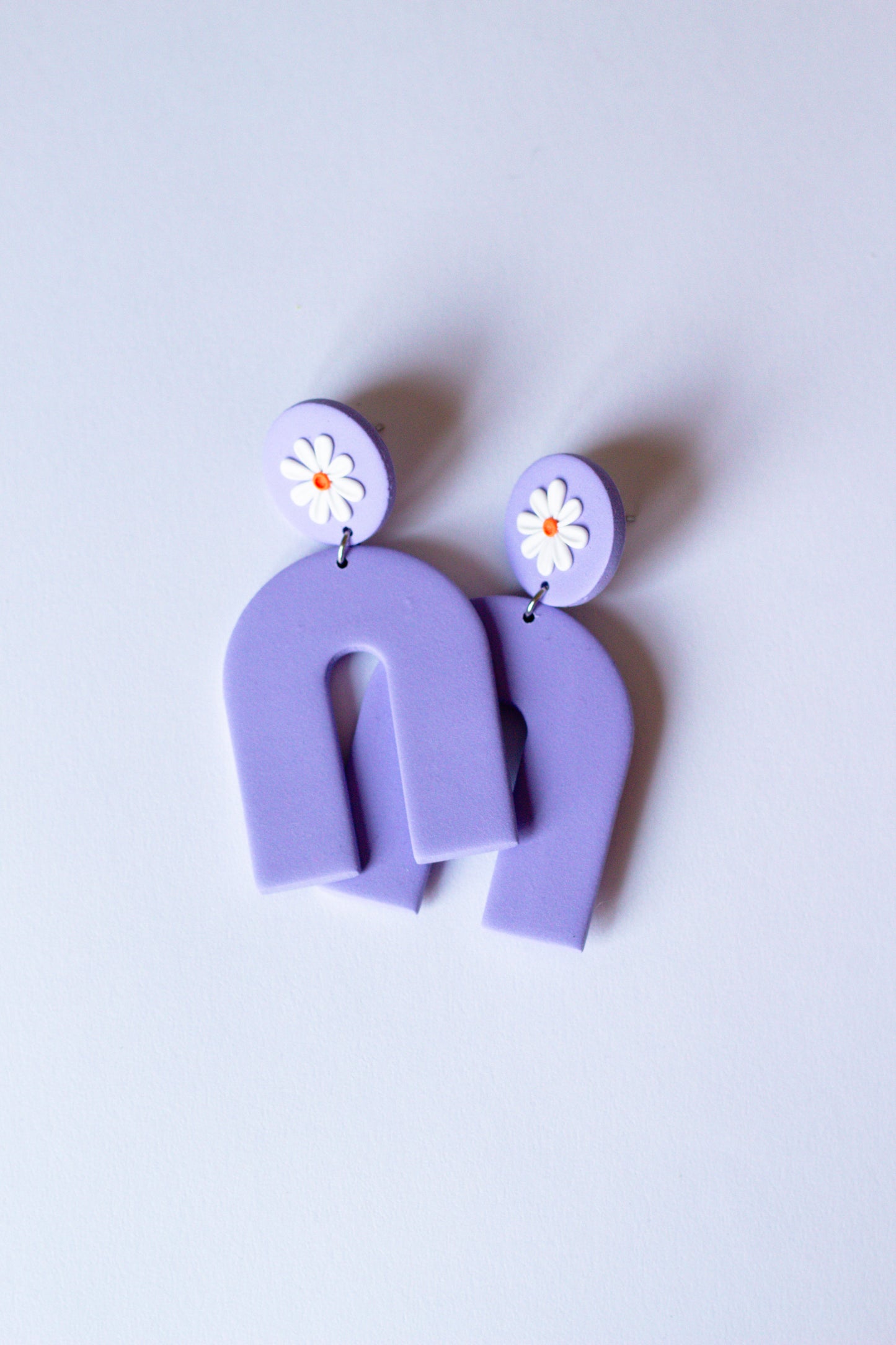 Daisy Statement Arch Earring // Light Pastel Purple